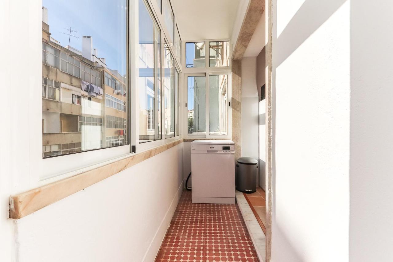 Vita Portucale ! Olaias Design With Terrace リスボン エクステリア 写真
