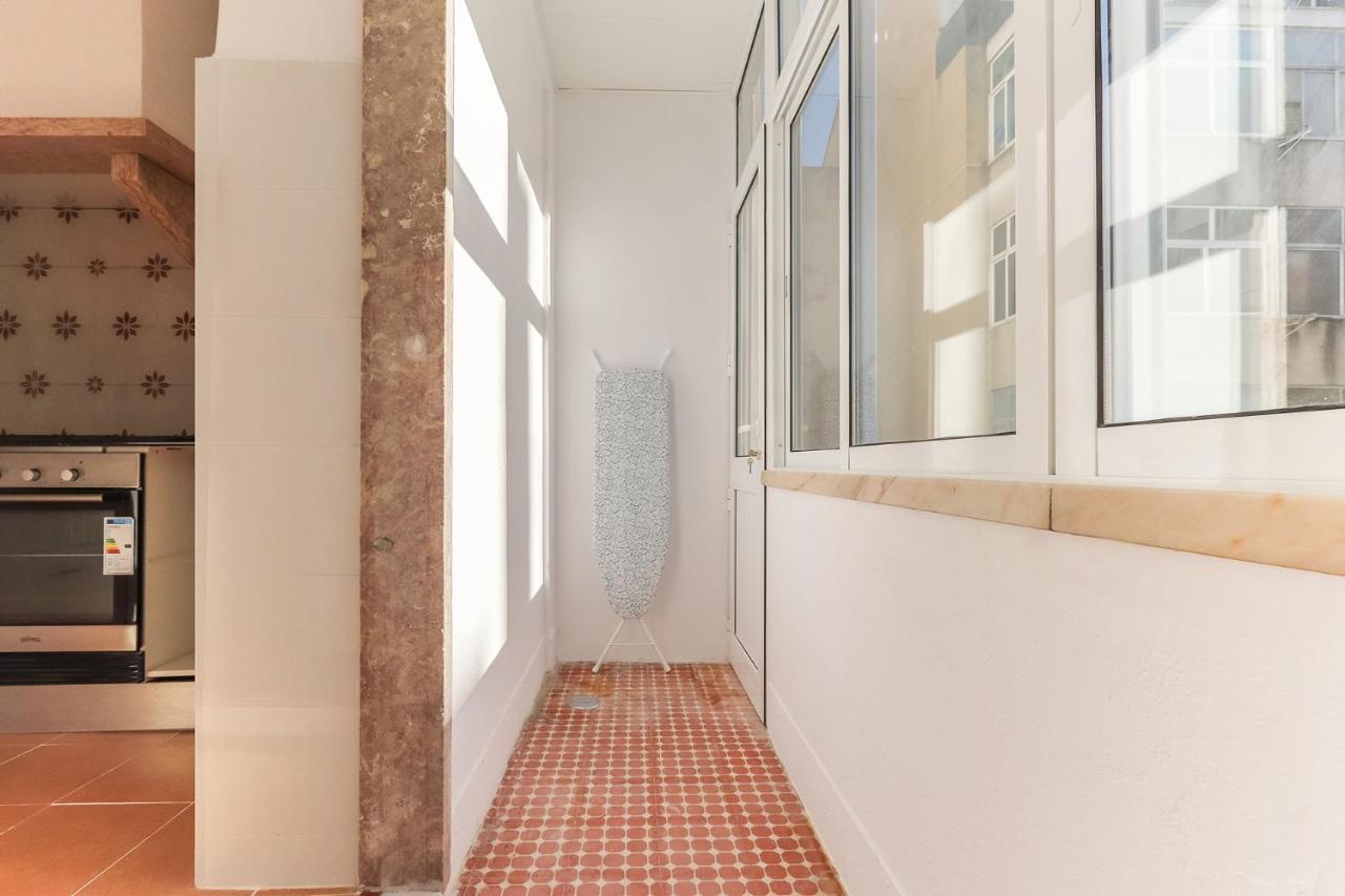 Vita Portucale ! Olaias Design With Terrace リスボン エクステリア 写真